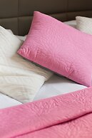 Metro Płocka Apartment Warsaw by Renters