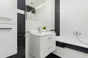 Metro Płocka Apartment Warsaw by Renters