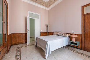 Stylish Apartment Near Piazza Magione by Wonderful Italy