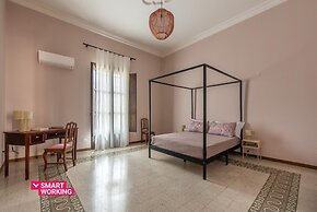 Stylish Apartment Near Piazza Magione by Wonderful Italy