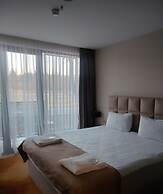 Carousel Hotel