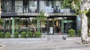 Carousel Hotel