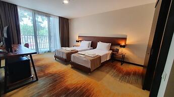Carousel Hotel