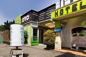 OYO 3024 Hotel Kebon Manis