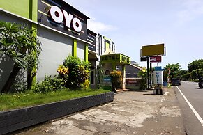 OYO 3024 Hotel Kebon Manis