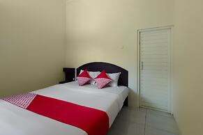 OYO 3024 Hotel Kebon Manis