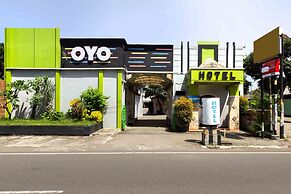 OYO 3024 Hotel Kebon Manis