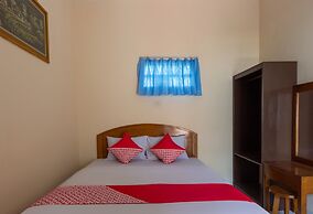 OYO 3024 Hotel Kebon Manis