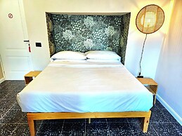 Albium Hotel