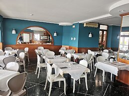 Albium Hotel