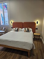 Albium Hotel