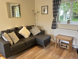 Cosy , Village Location - One Bedroom Barn