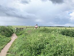 Cosy , Village Location - One Bedroom Barn