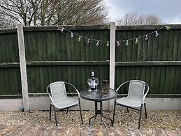 Cosy , Village Location - One Bedroom Barn