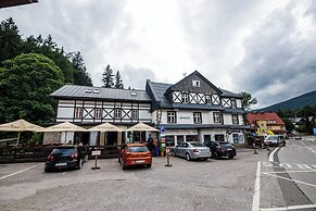 Hotel Lomnice