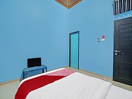 OYO 92177 Arafah Homestay Syariah Near Badan Pertanahan Nasional - Kan