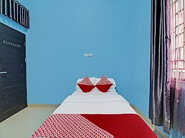 OYO 92177 Arafah Homestay Syariah Near Badan Pertanahan Nasional - Kan