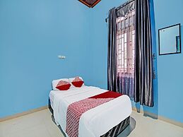 OYO 92177 Arafah Homestay Syariah Near Badan Pertanahan Nasional - Kan