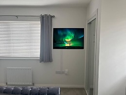 Remarkable 3-bed House in Wirral