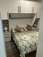 A1 apt With Balcony and sea View, 3 min to Beach