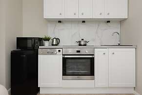 Pet Friendly Apartment by Renters