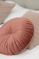 Pet Friendly Apartment by Renters