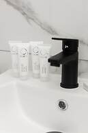 Pet Friendly Apartment by Renters