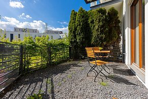 Spacious Apartment Bergamotki by Renters