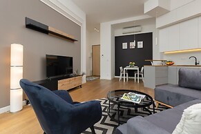 Spacious Apartment Bergamotki by Renters