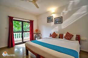 Salotel- near Mae De Deus Church