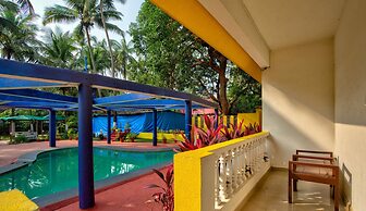 Salotel- near Mae De Deus Church