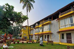 Salotel- near Mae De Deus Church