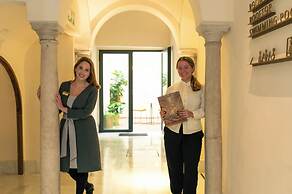 Hotel Legado Magdalena