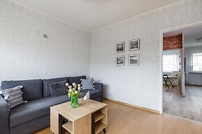 Family Apartment Gierczak by Renters