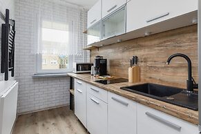 Family Apartment Gierczak by Renters