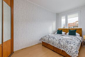 Family Apartment Gierczak by Renters