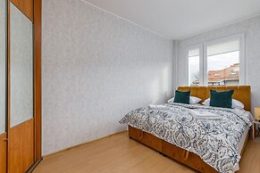 Family Apartment Gierczak by Renters