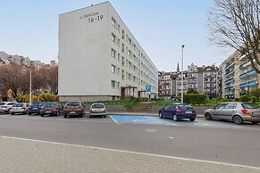 Family Apartment Gierczak by Renters