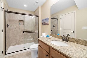 Majestic Lakeview Escape - Stunning Lake Views!