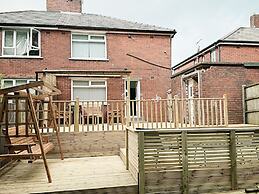 The Serene Stays Sleeps 6 With Garden