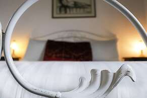 Housing of Charme With Rooftops Balconies