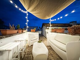 Housing of Charme With Rooftops Balconies