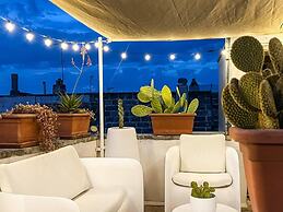 Housing of Charme With Rooftops Balconies
