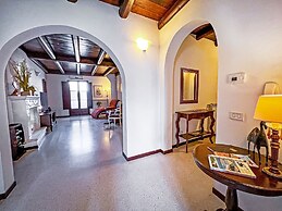 Housing of Charme With Rooftops Balconies