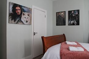 Stunning 4-bed House in Belfast