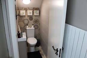 Stunning 4-bed House in Belfast