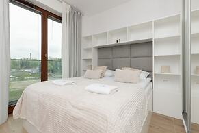 Okrzei 8 2 Balconies by Renters