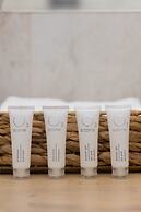 Okrzei 8 2 Balconies by Renters