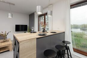 Okrzei 8 2 Balconies by Renters