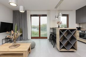 Okrzei 8 2 Balconies by Renters